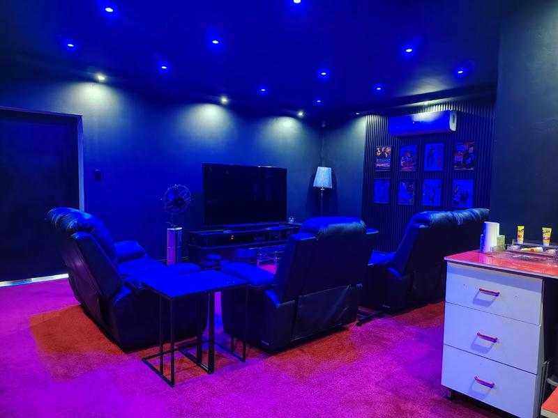 5 Bedroom Property for Sale in Sasolburg Ext 4 Free State